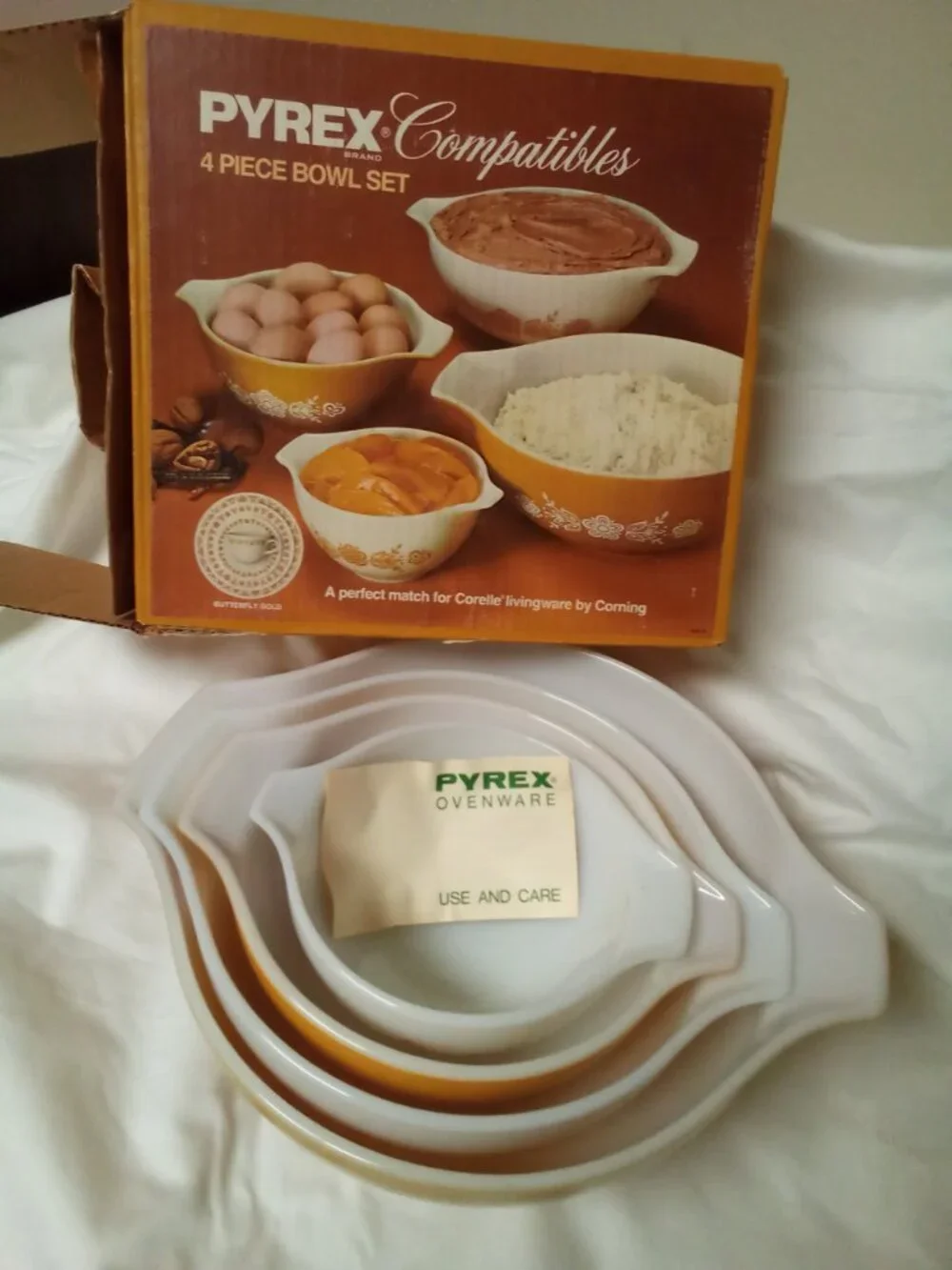 Pyrex Compatibles, Butterfly Gold